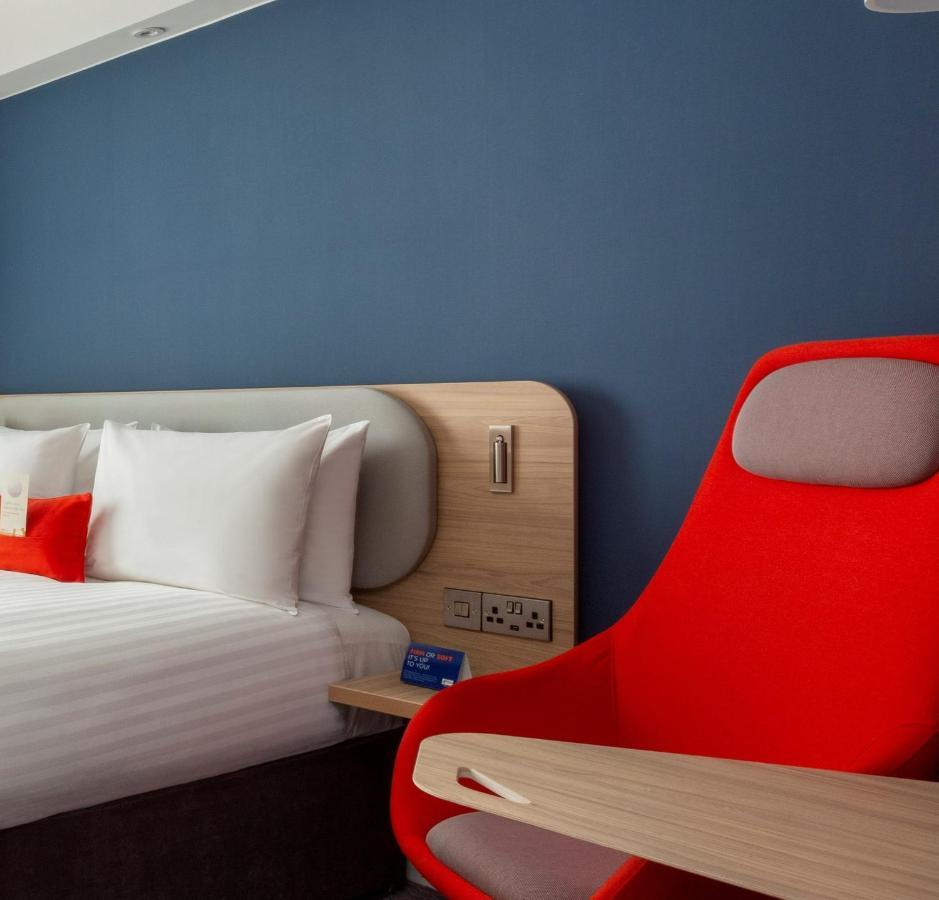 Holiday Inn Express Bridgwater M5, Jct24 By Ihg Esterno foto
