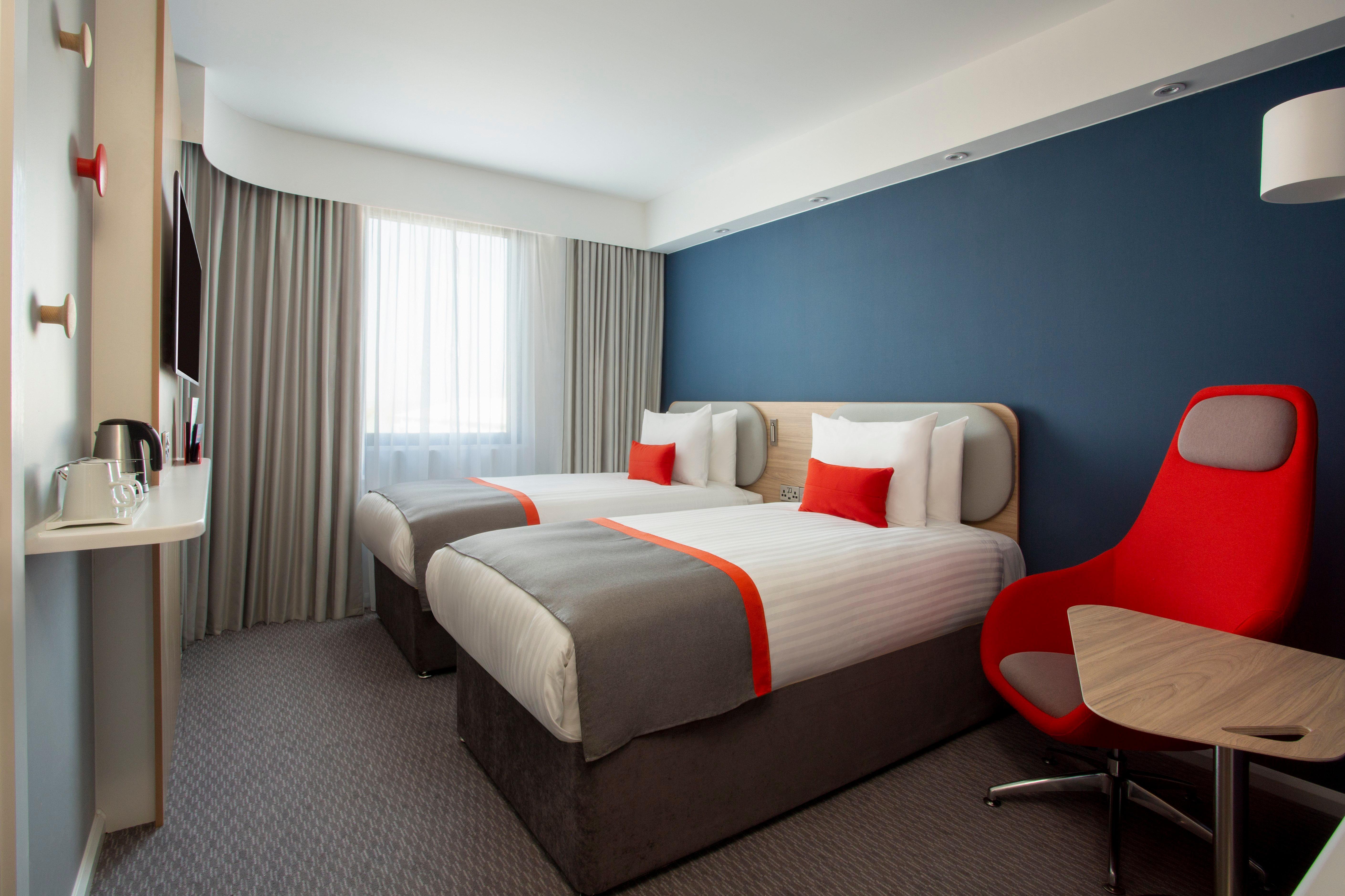 Holiday Inn Express Bridgwater M5, Jct24 By Ihg Esterno foto